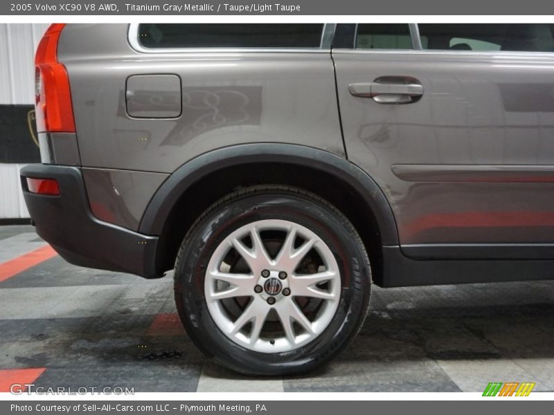 Titanium Gray Metallic / Taupe/Light Taupe 2005 Volvo XC90 V8 AWD