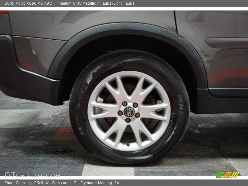 Titanium Gray Metallic / Taupe/Light Taupe 2005 Volvo XC90 V8 AWD