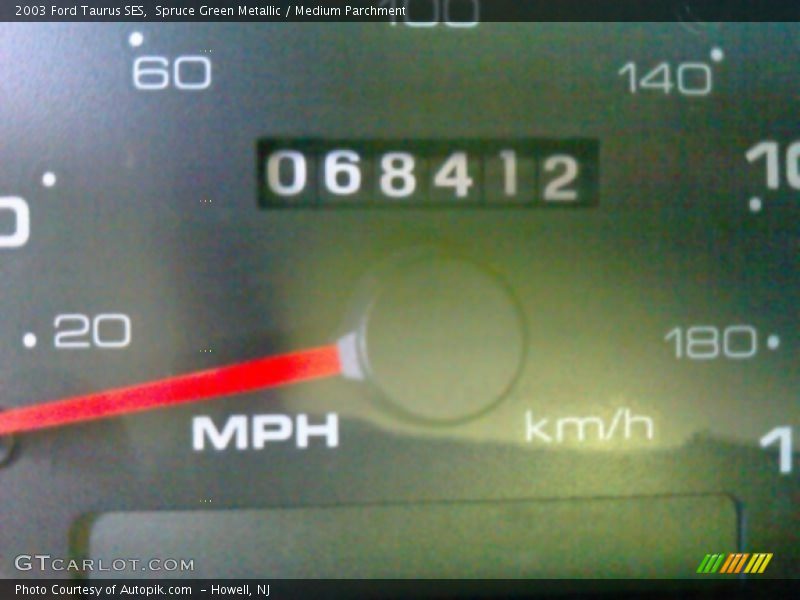 Spruce Green Metallic / Medium Parchment 2003 Ford Taurus SES