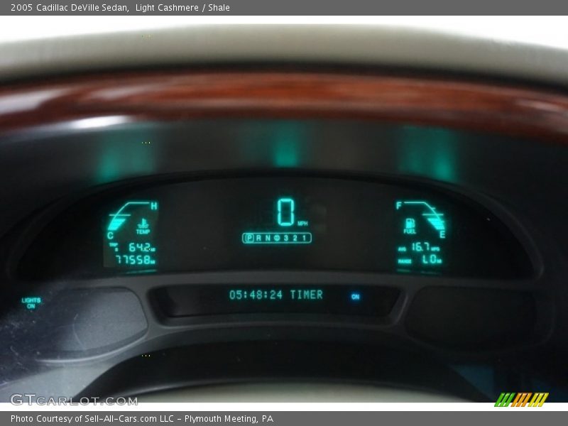 Light Cashmere / Shale 2005 Cadillac DeVille Sedan
