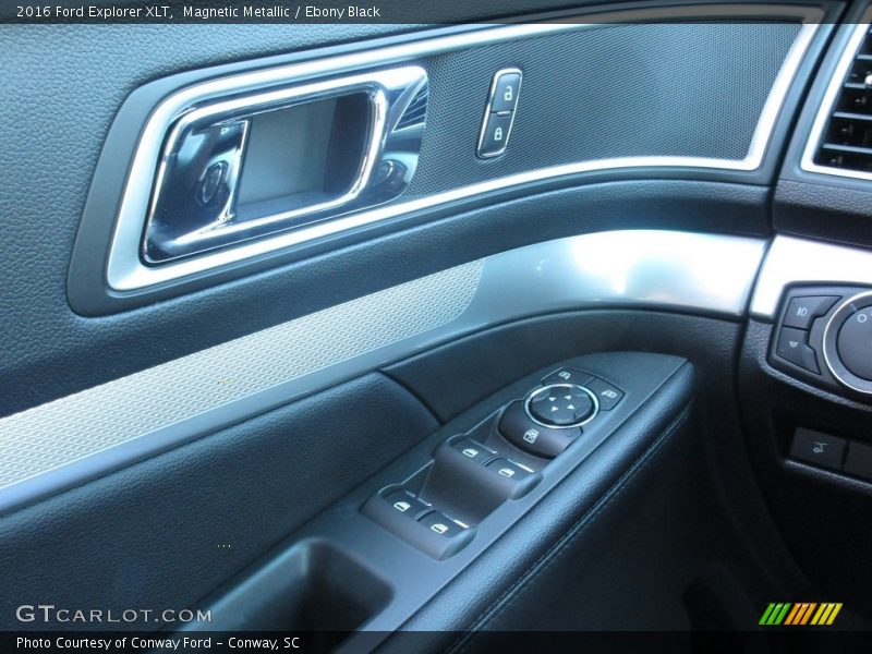 Magnetic Metallic / Ebony Black 2016 Ford Explorer XLT