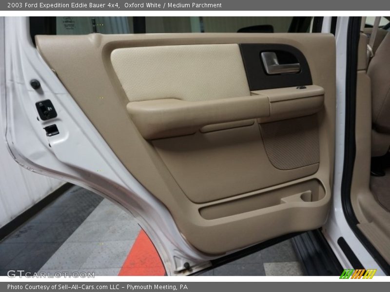 Oxford White / Medium Parchment 2003 Ford Expedition Eddie Bauer 4x4