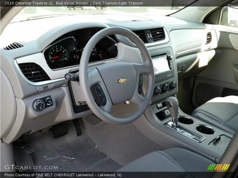 Blue Velvet Metallic / Dark Titanium/Light Titanium 2016 Chevrolet Traverse LS