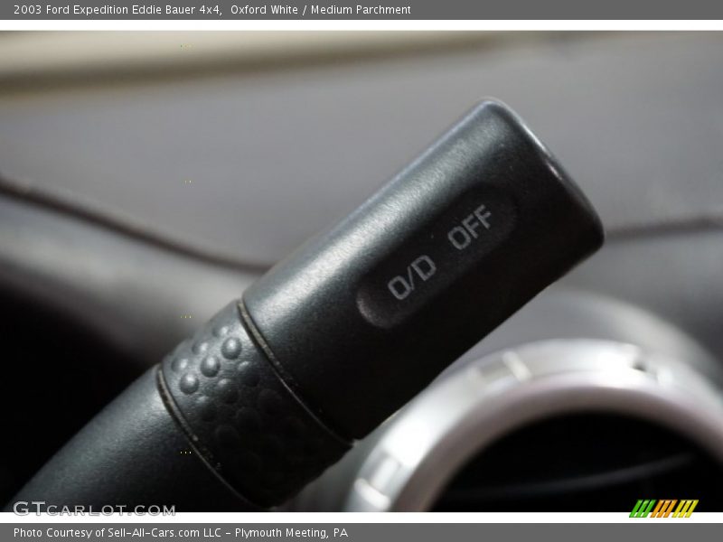 Oxford White / Medium Parchment 2003 Ford Expedition Eddie Bauer 4x4
