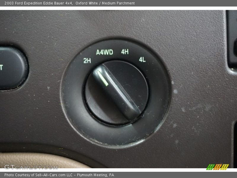 Oxford White / Medium Parchment 2003 Ford Expedition Eddie Bauer 4x4
