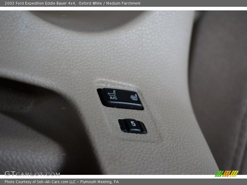 Oxford White / Medium Parchment 2003 Ford Expedition Eddie Bauer 4x4