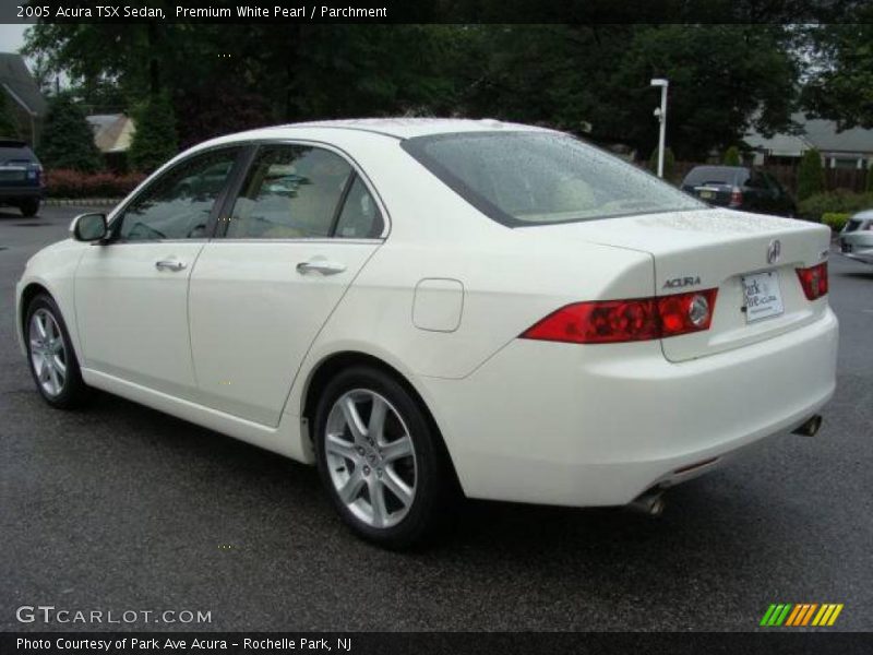 Premium White Pearl / Parchment 2005 Acura TSX Sedan
