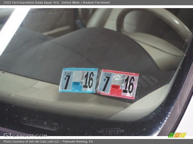 Oxford White / Medium Parchment 2003 Ford Expedition Eddie Bauer 4x4