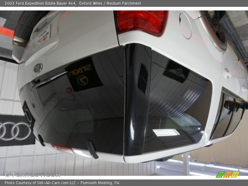 Oxford White / Medium Parchment 2003 Ford Expedition Eddie Bauer 4x4