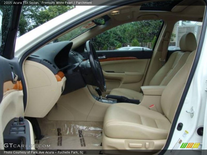 Premium White Pearl / Parchment 2005 Acura TSX Sedan