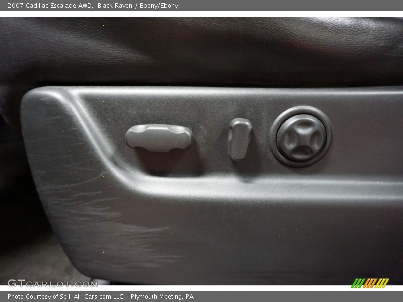 Black Raven / Ebony/Ebony 2007 Cadillac Escalade AWD