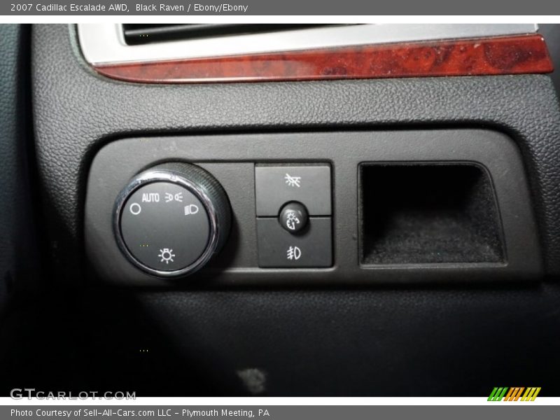Black Raven / Ebony/Ebony 2007 Cadillac Escalade AWD