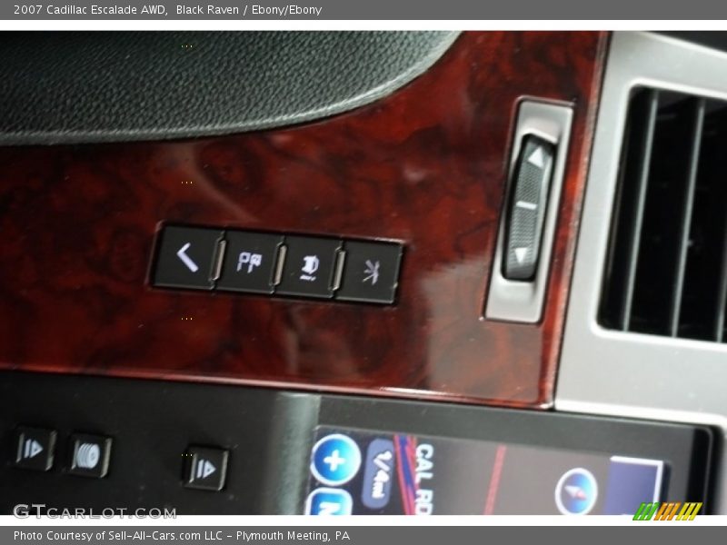 Black Raven / Ebony/Ebony 2007 Cadillac Escalade AWD