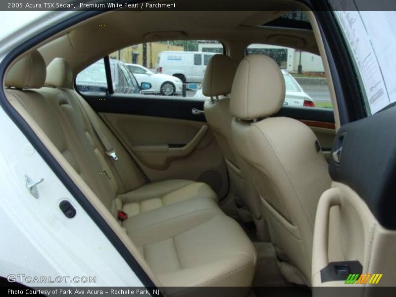 Premium White Pearl / Parchment 2005 Acura TSX Sedan