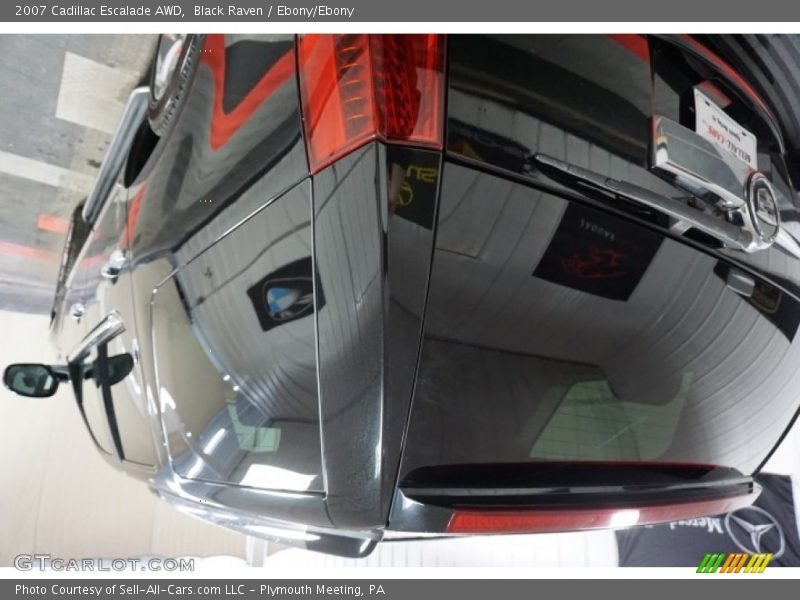 Black Raven / Ebony/Ebony 2007 Cadillac Escalade AWD