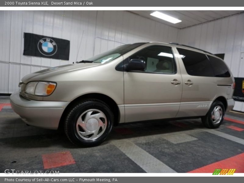Desert Sand Mica / Oak 2000 Toyota Sienna XLE