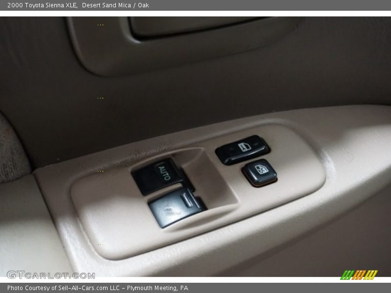 Desert Sand Mica / Oak 2000 Toyota Sienna XLE