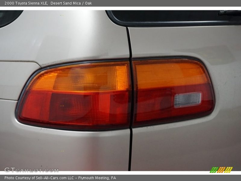 Desert Sand Mica / Oak 2000 Toyota Sienna XLE