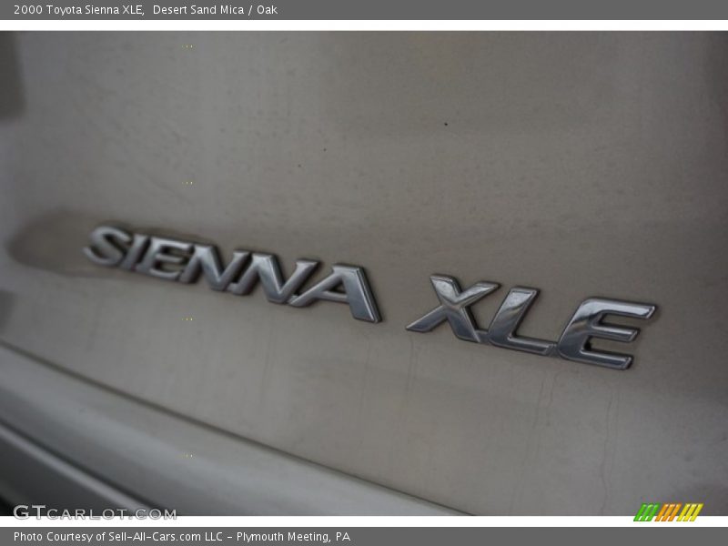 Desert Sand Mica / Oak 2000 Toyota Sienna XLE