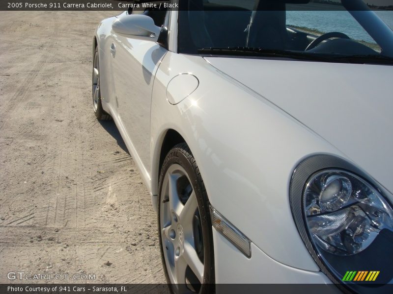 Carrara White / Black 2005 Porsche 911 Carrera Cabriolet
