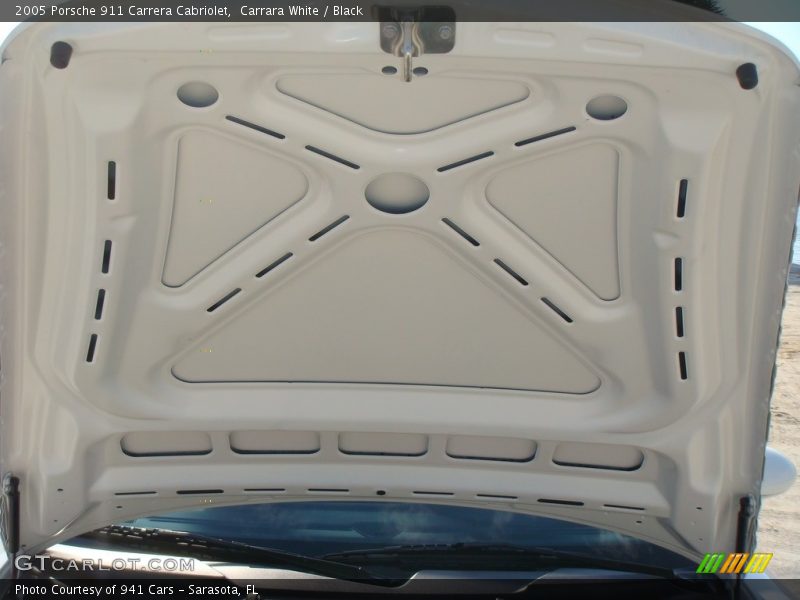 Carrara White / Black 2005 Porsche 911 Carrera Cabriolet