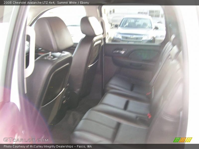 Summit White / Ebony 2008 Chevrolet Avalanche LTZ 4x4