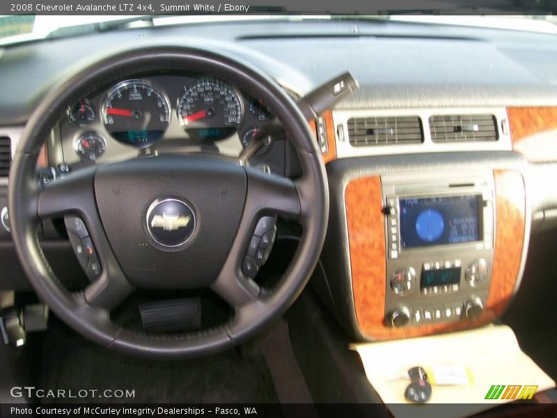 Summit White / Ebony 2008 Chevrolet Avalanche LTZ 4x4