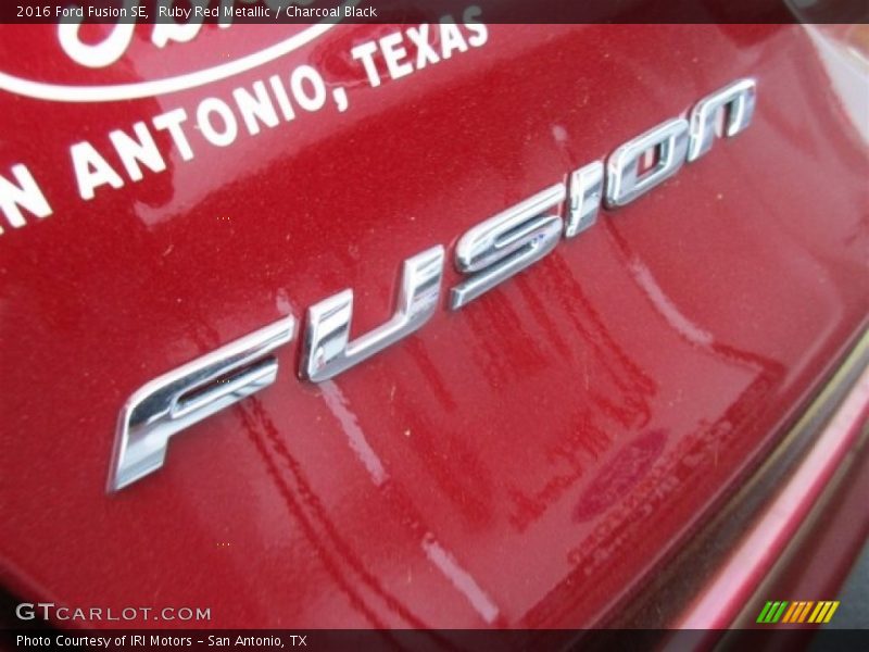 Ruby Red Metallic / Charcoal Black 2016 Ford Fusion SE