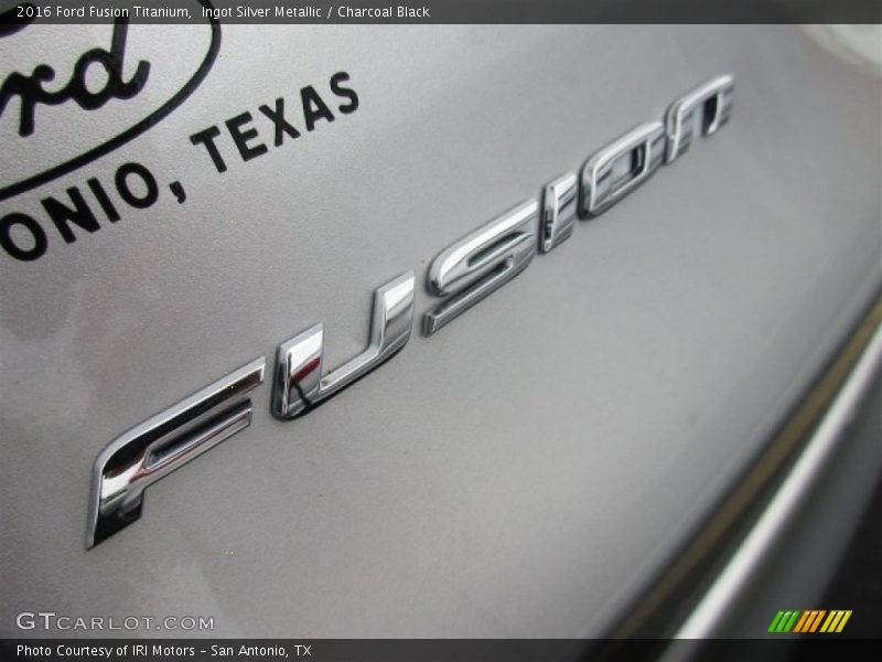 Ingot Silver Metallic / Charcoal Black 2016 Ford Fusion Titanium