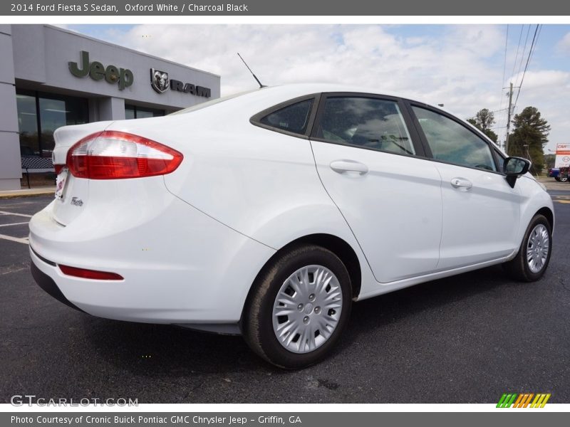 Oxford White / Charcoal Black 2014 Ford Fiesta S Sedan