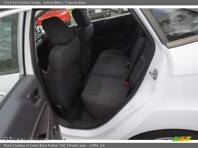 Oxford White / Charcoal Black 2014 Ford Fiesta S Sedan