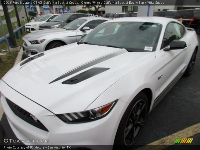Oxford White / California Special Ebony Black/Miko Suede 2016 Ford Mustang GT/CS California Special Coupe