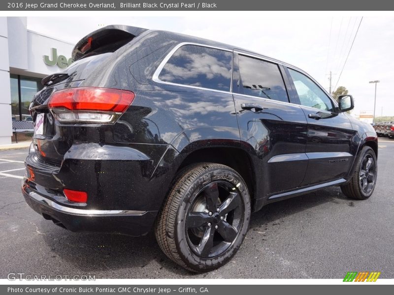 Brilliant Black Crystal Pearl / Black 2016 Jeep Grand Cherokee Overland