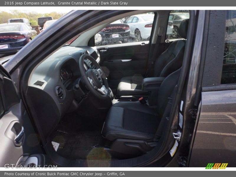 Granite Crystal Metallic / Dark Slate Gray 2016 Jeep Compass Latitude