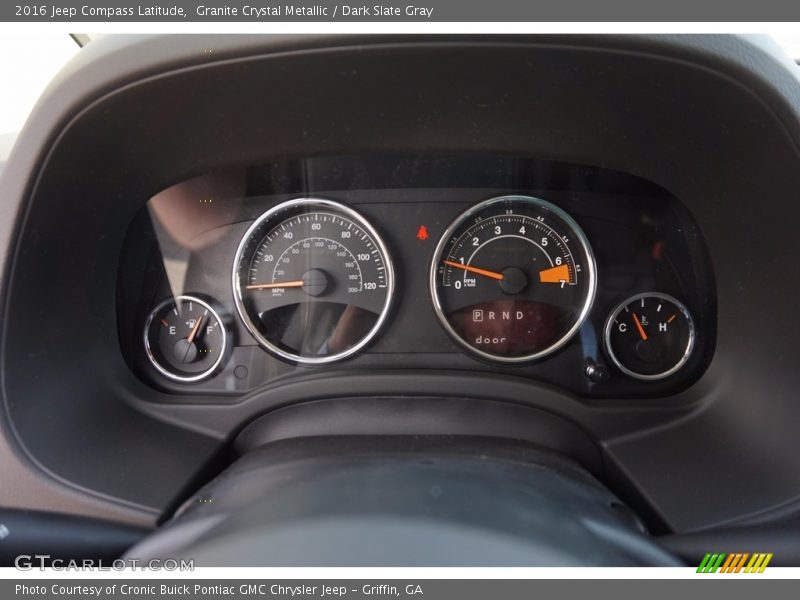 Granite Crystal Metallic / Dark Slate Gray 2016 Jeep Compass Latitude