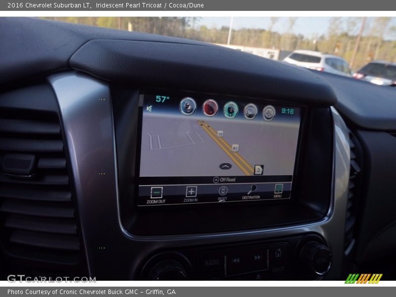 Iridescent Pearl Tricoat / Cocoa/Dune 2016 Chevrolet Suburban LT