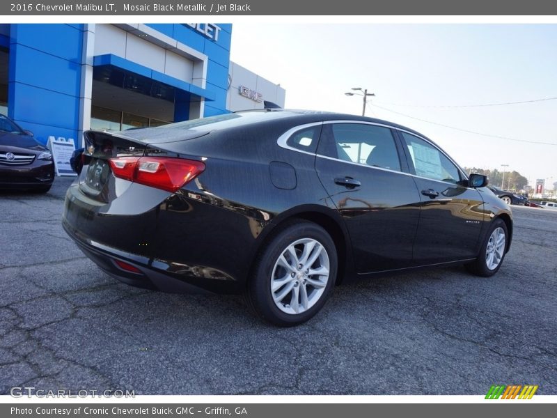 Mosaic Black Metallic / Jet Black 2016 Chevrolet Malibu LT