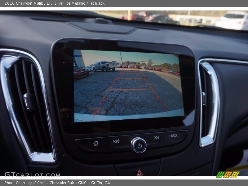 Silver Ice Metallic / Jet Black 2016 Chevrolet Malibu LT
