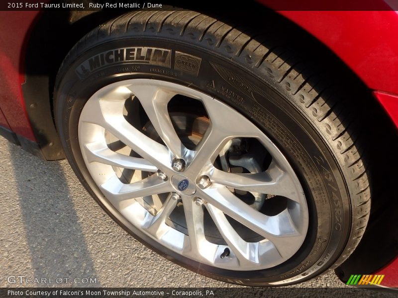 Ruby Red Metallic / Dune 2015 Ford Taurus Limited