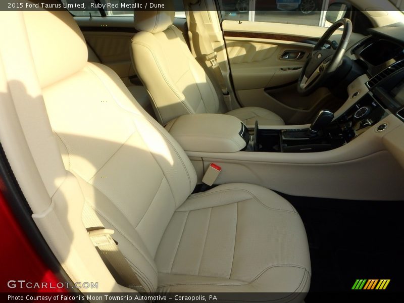 Ruby Red Metallic / Dune 2015 Ford Taurus Limited