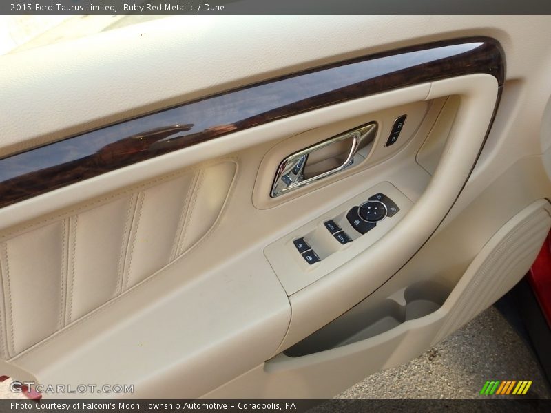 Ruby Red Metallic / Dune 2015 Ford Taurus Limited