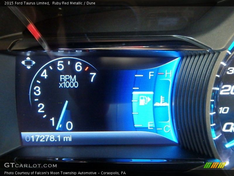 Ruby Red Metallic / Dune 2015 Ford Taurus Limited