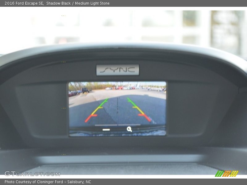 Shadow Black / Medium Light Stone 2016 Ford Escape SE