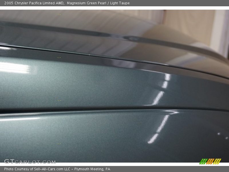 Magnesium Green Pearl / Light Taupe 2005 Chrysler Pacifica Limited AWD