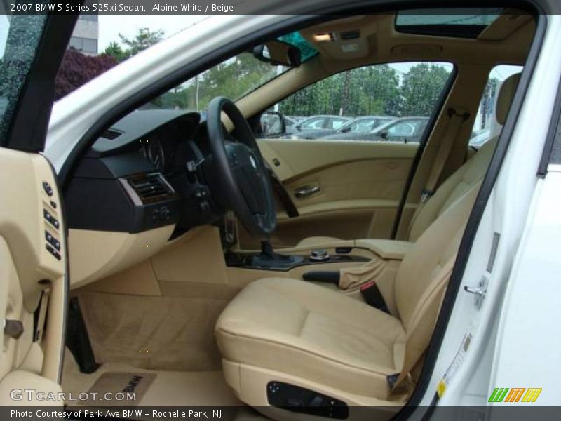 Alpine White / Beige 2007 BMW 5 Series 525xi Sedan