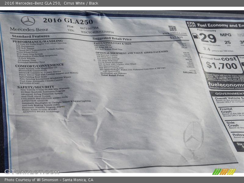 Cirrus White / Black 2016 Mercedes-Benz GLA 250