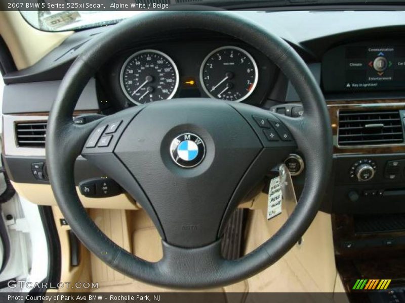 Alpine White / Beige 2007 BMW 5 Series 525xi Sedan