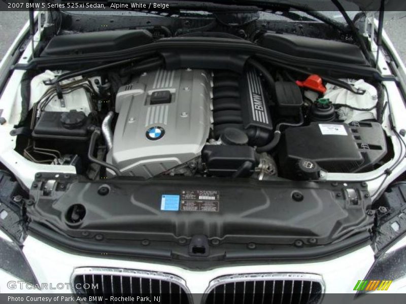 Alpine White / Beige 2007 BMW 5 Series 525xi Sedan