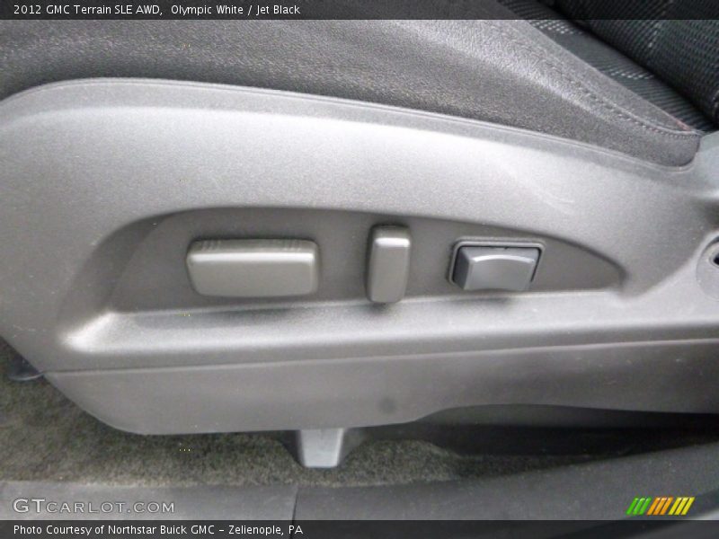 Olympic White / Jet Black 2012 GMC Terrain SLE AWD
