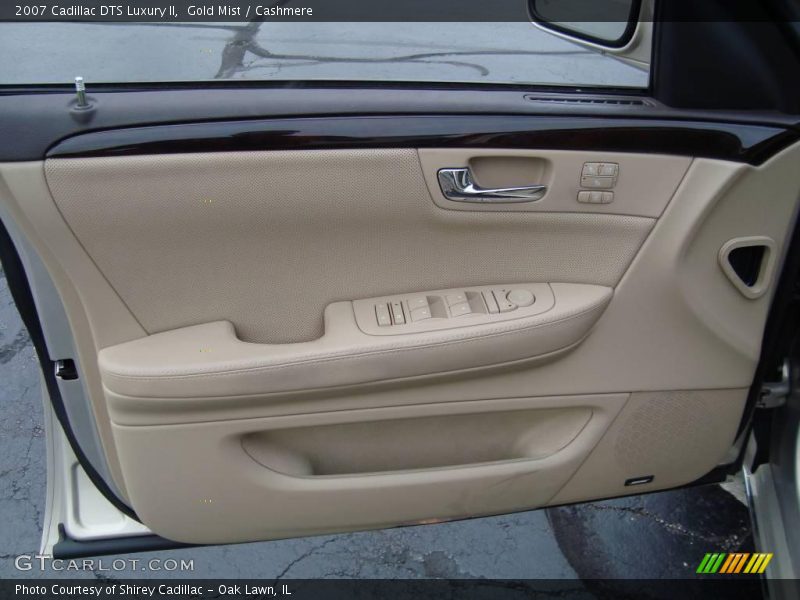 Gold Mist / Cashmere 2007 Cadillac DTS Luxury II